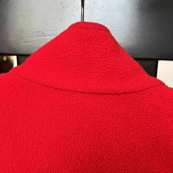 CLASSIC LL BEAN red full zip Polartec fleece jacket. Dark blue trim. Size S. - Picture 5 of 14